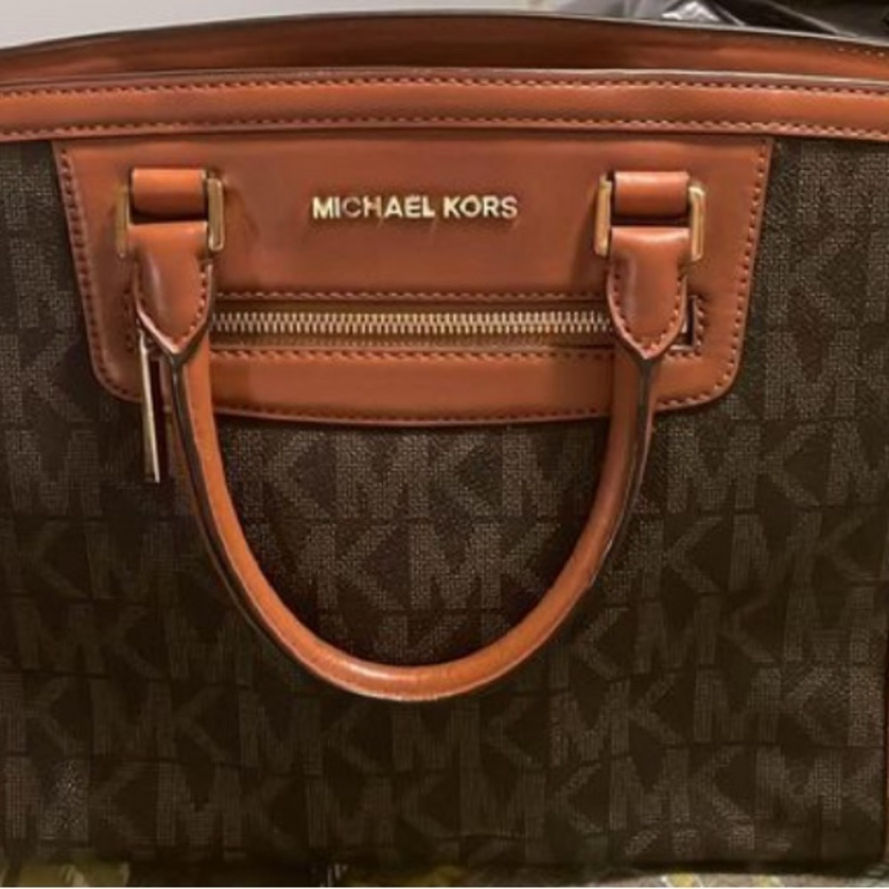 Michael Kors bag NWOT